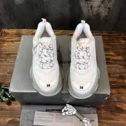 air cushioned shoes