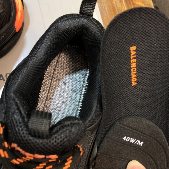 sneakers sneakers