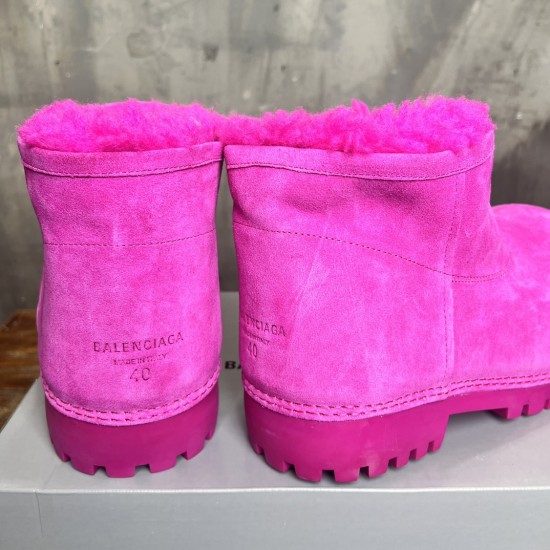 skiwear ski boots