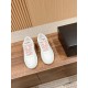skateboarding shoes