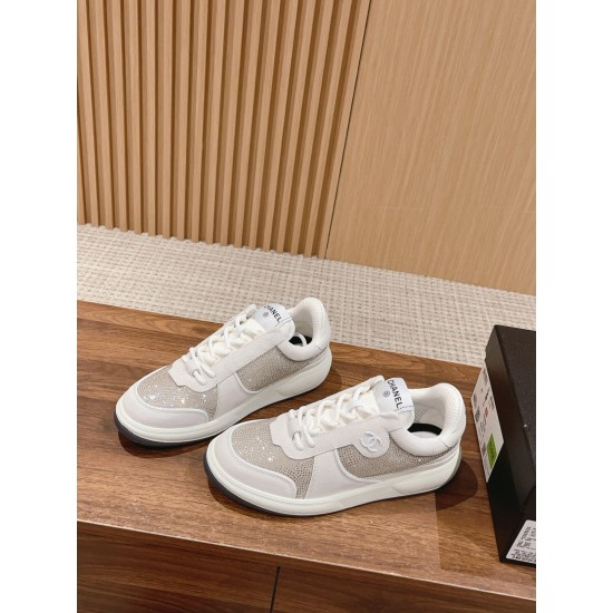 skateboarding shoes