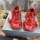3XL sneaker runner