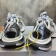 3XL sneaker runner