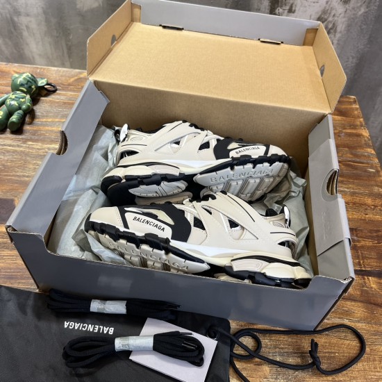 Retro Sport Basalt Shoes 3rd Generation Triple-S 3.0 Retro Sport Basalt Shoes 3rd Generation Triple-S 3.0
