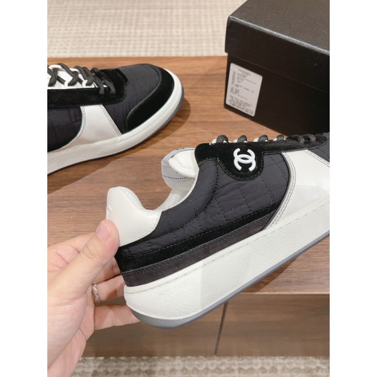 skateboarding shoes