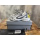 3XL sneaker runner