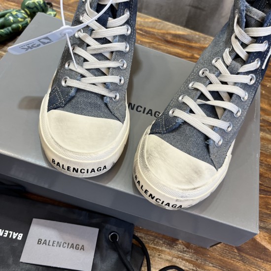 Paris Canvas Shoes