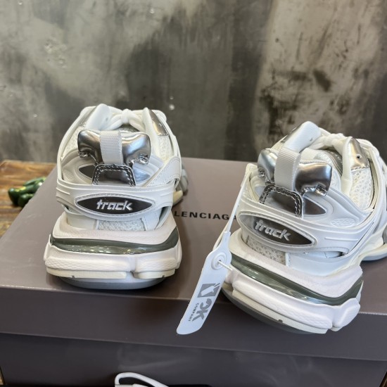 Retro Sport Basalt Shoes 3rd Generation Triple-S 3.0 Retro Sport Basalt Shoes 3rd Generation Triple-S 3.0
