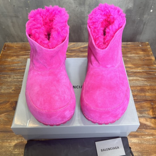 skiwear ski boots
