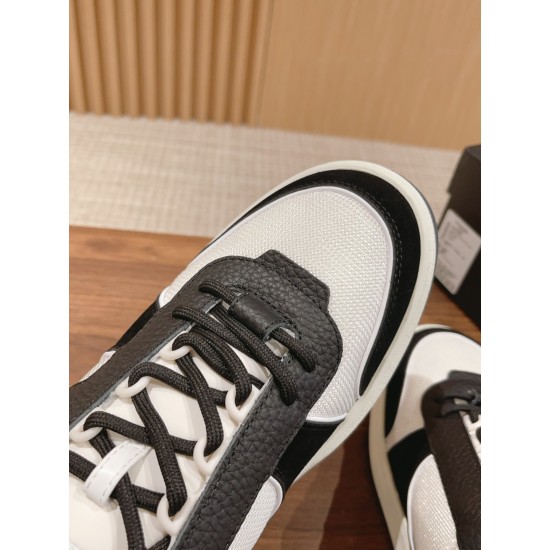 skateboarding shoes