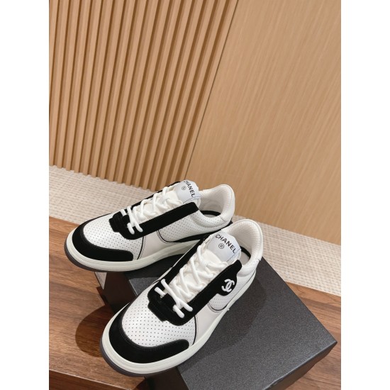 skateboarding shoes
