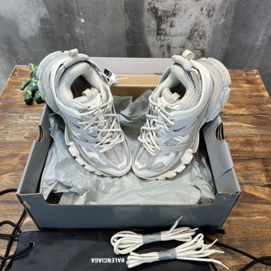 Retro Sport Basalt Shoes 3rd Generation Triple-S 3.0 Retro Sport Basalt Shoes 3rd Generation Triple-S 3.0