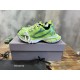 3XL sneaker runner