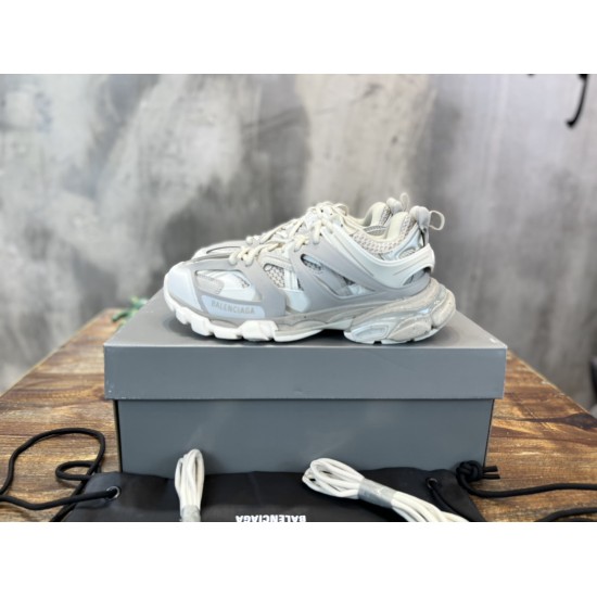 Retro Sport Basalt Shoes 3rd Generation Triple-S 3.0 Retro Sport Basalt Shoes 3rd Generation Triple-S 3.0