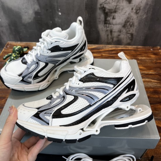 X-Pander 6.0 Retro Spring Shoes