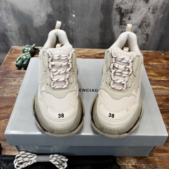 air cushioned shoes