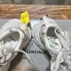 3XL sneaker runner
