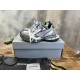 3XL sneaker runner