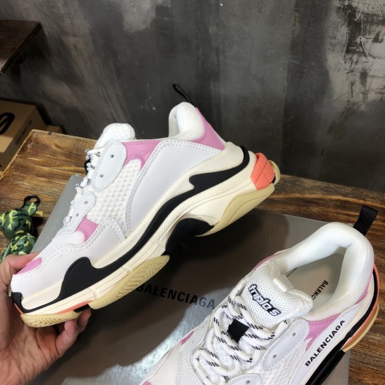sneakers sneakers