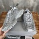 3XL sneaker runner