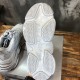sneakers sneakers