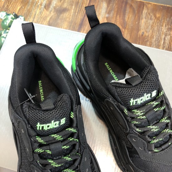 sneakers sneakers