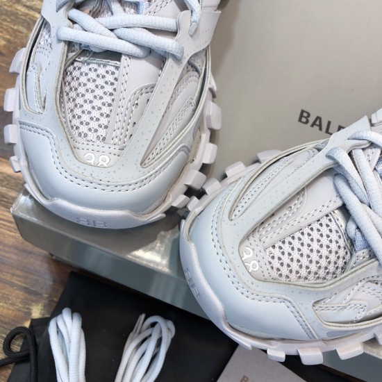 Retro Sport Basalt Shoes 3rd Generation Triple-S 3.0 Retro Sport Basalt Shoes 3rd Generation Triple-S 3.0