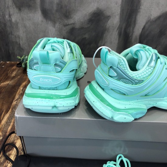 Retro Sport Basalt Shoes 3rd Generation Triple-S 3.0 Retro Sport Basalt Shoes 3rd Generation Triple-S 3.0