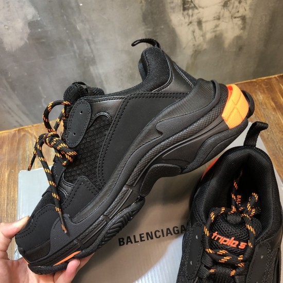 sneakers sneakers