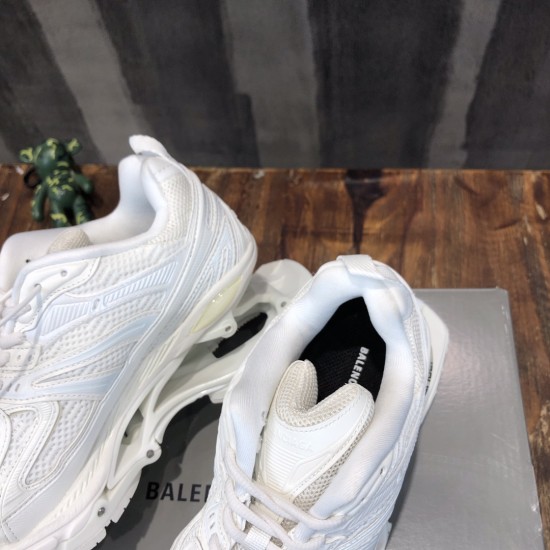 X-Pander 6.0 Retro Spring Shoes