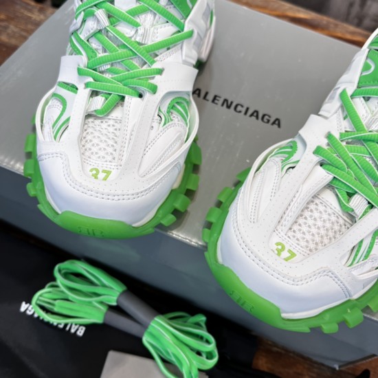 Retro Sport Basalt Shoes 3rd Generation Triple-S 3.0 Retro Sport Basalt Shoes 3rd Generation Triple-S 3.0