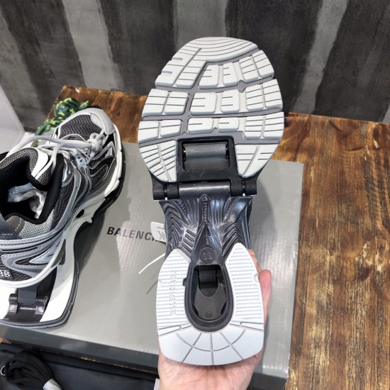 X-Pander 6.0 Retro Spring Shoes