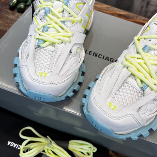 Retro Sport Basalt Shoes 3rd Generation Triple-S 3.0 Retro Sport Basalt Shoes 3rd Generation Triple-S 3.0