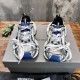 3XL sneaker runner