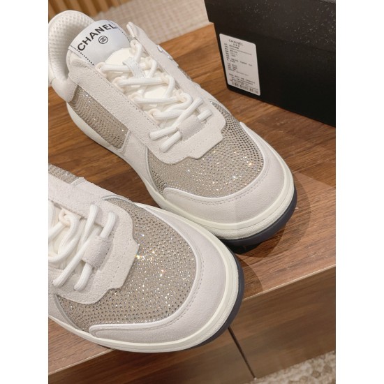 skateboarding shoes