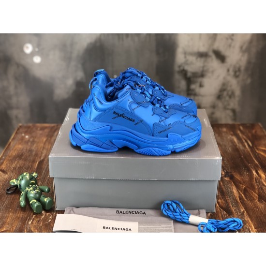 sneakers sneakers