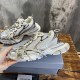 3XL sneaker runner