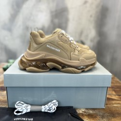 air cushioned shoes