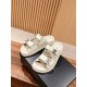 Slippers, beach shoes