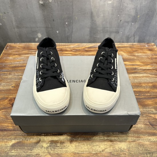 Paris Canvas Shoes