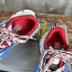 3XL sneaker runner