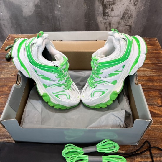 Retro Sport Basalt Shoes 3rd Generation Triple-S 3.0 Retro Sport Basalt Shoes 3rd Generation Triple-S 3.0