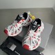 3XL sneaker runner