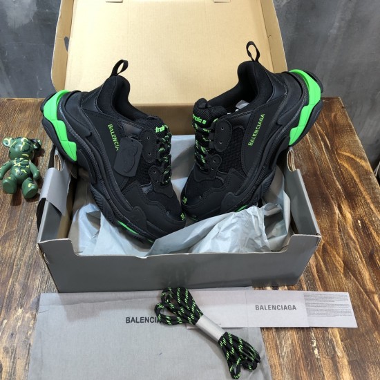 sneakers sneakers