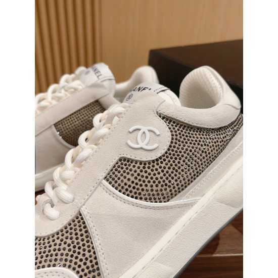 skateboarding shoes