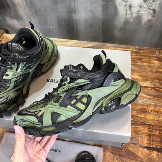  Track.2