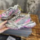 3XL sneaker runner