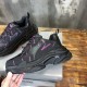 sneakers sneakers
