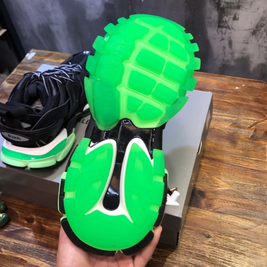Retro Sport Basalt Shoes 3rd Generation Triple-S 3.0 Retro Sport Basalt Shoes 3rd Generation Triple-S 3.0
