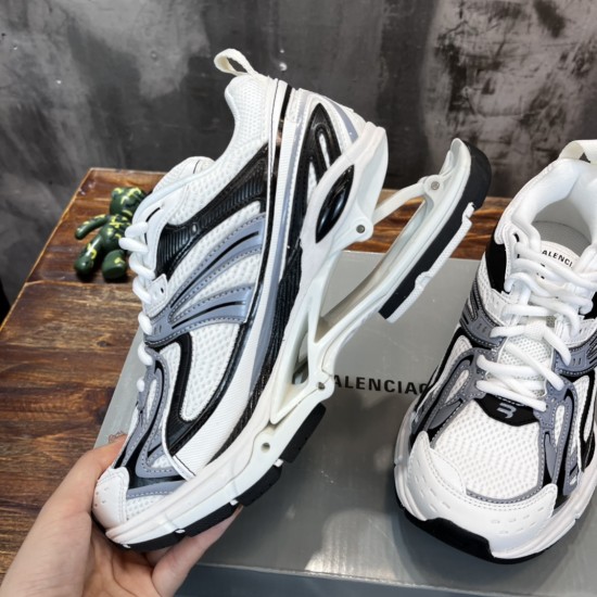 X-Pander 6.0 Retro Spring Shoes